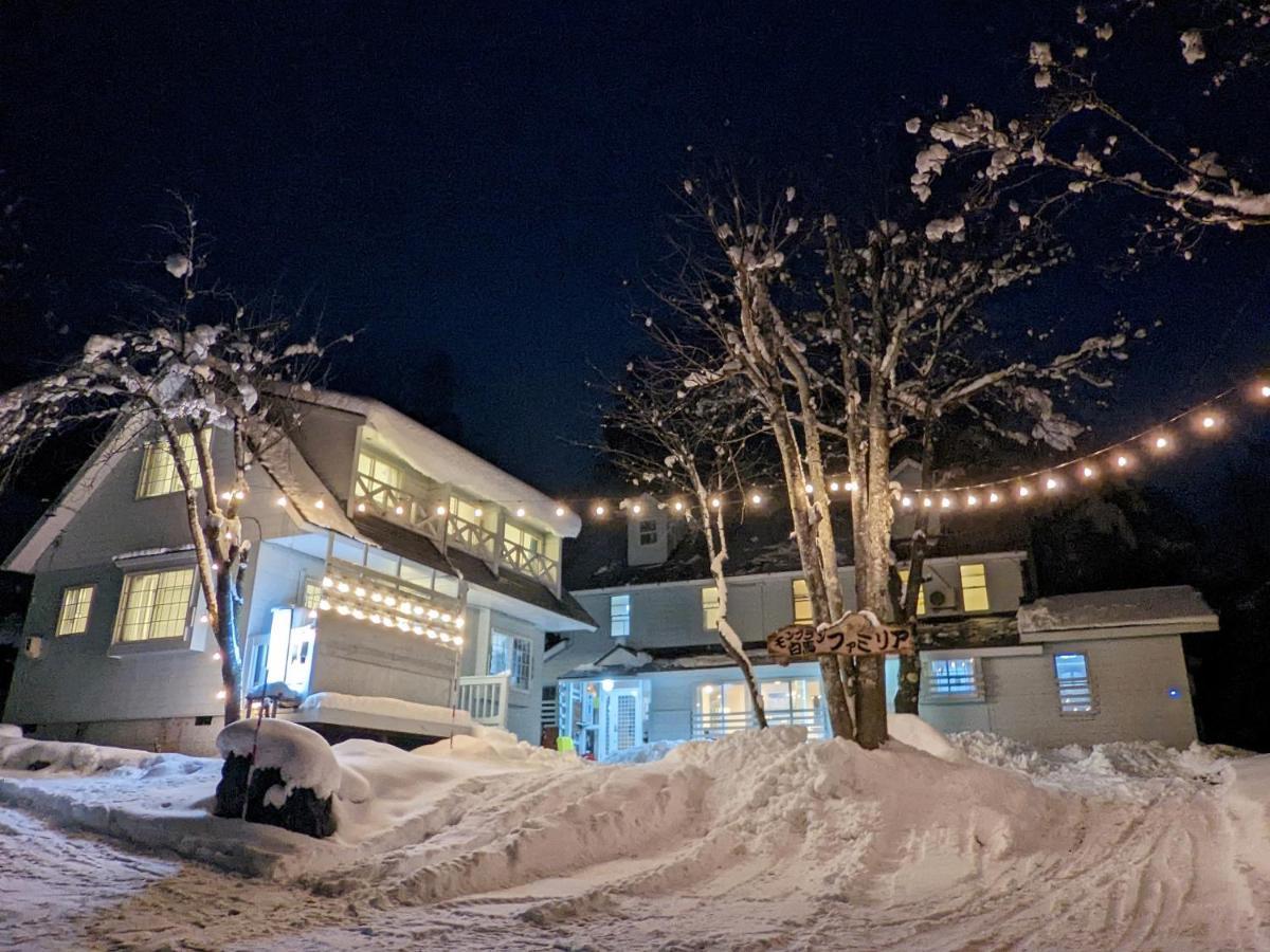 Villa モンブラン白馬ファミリア バケーションハウス à Hakuba Extérieur photo
